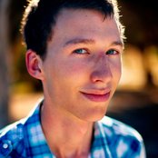 Pogo - List pictures