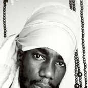 Sizzla - List pictures
