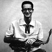 Paul Desmond - List pictures