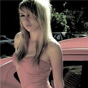 Picture Me Broken - List pictures