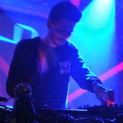 Kassem Mosse - List pictures