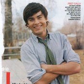 Zac Efron - List pictures