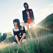 Summer Twins - List pictures