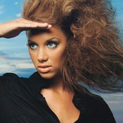 Agnes Carlsson - List pictures