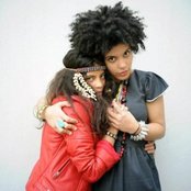 Ibeyi - List pictures