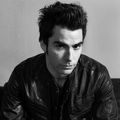 Kelly Jones - List pictures