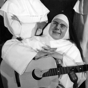 Soeur Sourire - List pictures