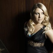 Nell Bryden - List pictures