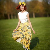 Aliona Moon - List pictures