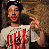 Feadz - List pictures