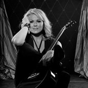 Carolyn Dawn Johnson - List pictures