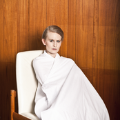 Jenny Hval - List pictures