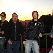 Molotov - List pictures