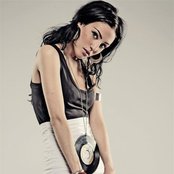 Sophia Somajo - List pictures