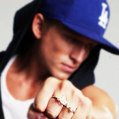 Danny Saucedo - List pictures