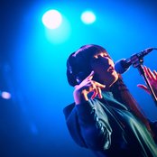 Daoko - List pictures