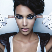 Shy'm - List pictures