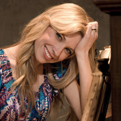 Brooke White - List pictures