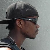 Busy Signal - List pictures