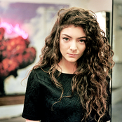 Lorde - List pictures