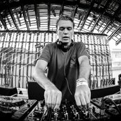 Otto Knows - List pictures