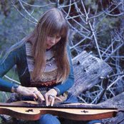 Joni Mitchell - List pictures