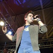 Josh Gracin - List pictures