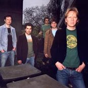 Van Dik Hout - List pictures