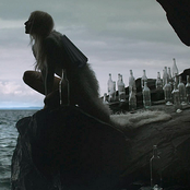 Iamamiwhoami - List pictures