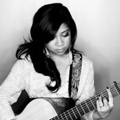 Zee Avi - List pictures