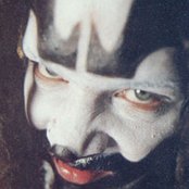 Shaggy 2 Dope - List pictures