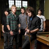 Elliot Minor - List pictures