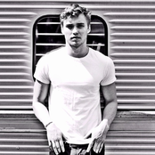 A-l-x - List pictures