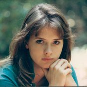 Yumi Zouma - List pictures