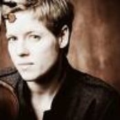 Isabelle Faust - List pictures
