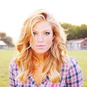 Charla Corn - List pictures