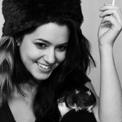 Meg Myers - List pictures