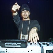Araabmuzik - List pictures