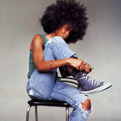 Erykah Badu - List pictures