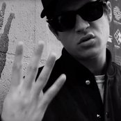 S-crew - List pictures