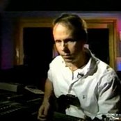 Jim Johnston - List pictures