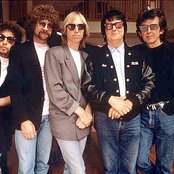 Traveling Wilburys - List pictures
