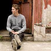 Ben Howard - List pictures