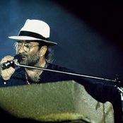 Lucio Dalla - List pictures