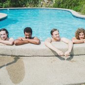 Mitzi - List pictures