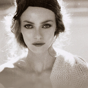 Vanessa Paradis - List pictures