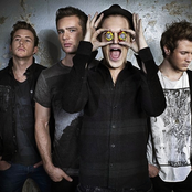 Mcfly - List pictures