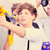 Louis Tomlinson - List pictures