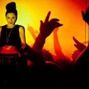 Ayah Marar - List pictures