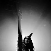 Clare Maguire - List pictures